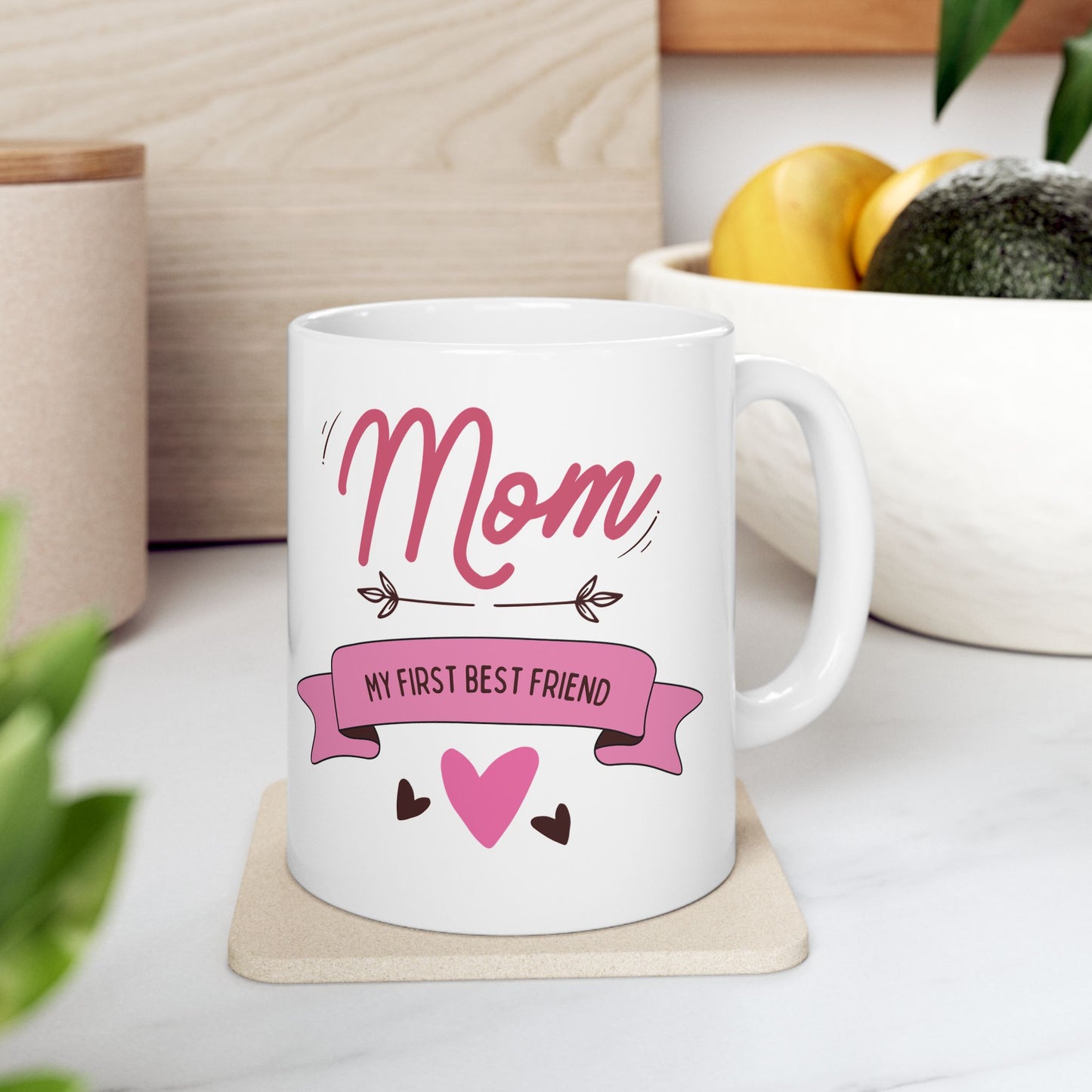 Cute 'Mom' Design for Mother's Day Gifts